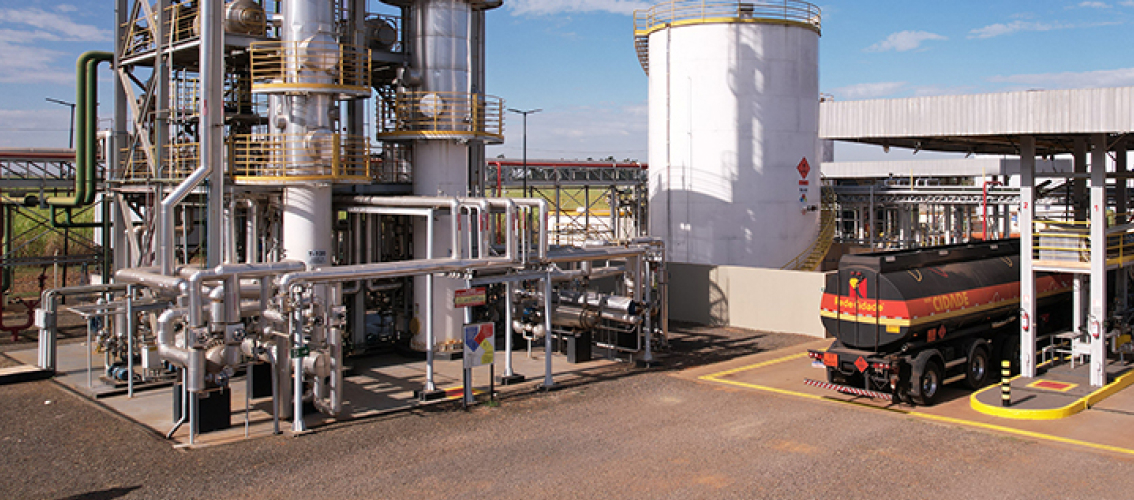sistema de carga e descarga da SSOil Energy refinaria de petróleo